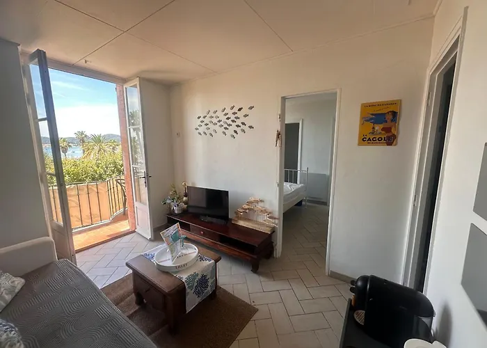 T2 Vue Апартаменты *